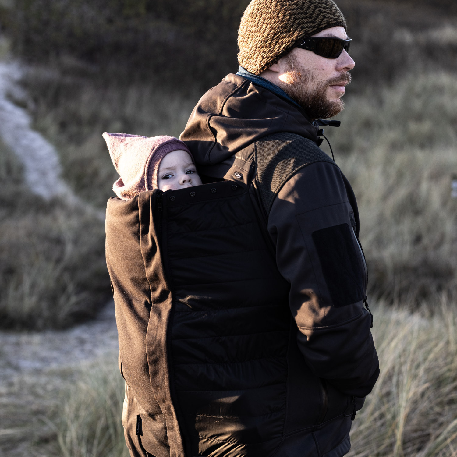 Kumja Huckepack Your own babywearing jacket for back carry