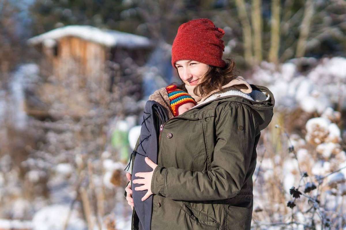Es wird kalt, Baby – Babytragen im Winter